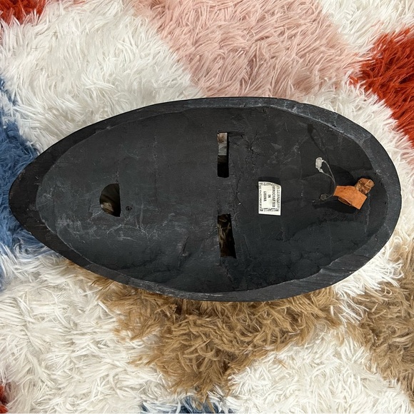 Vintage Handcrafted in Ghana Wood, bead and brass inlay - Picture 5 of 6